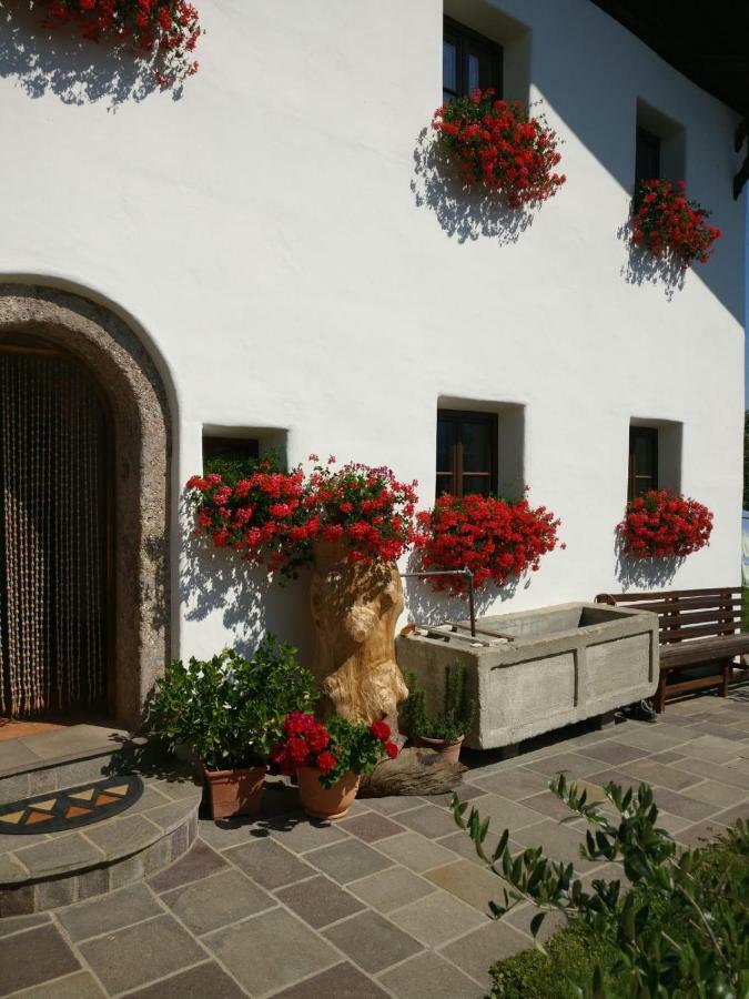 Haus Falkner Mutters Luaran gambar